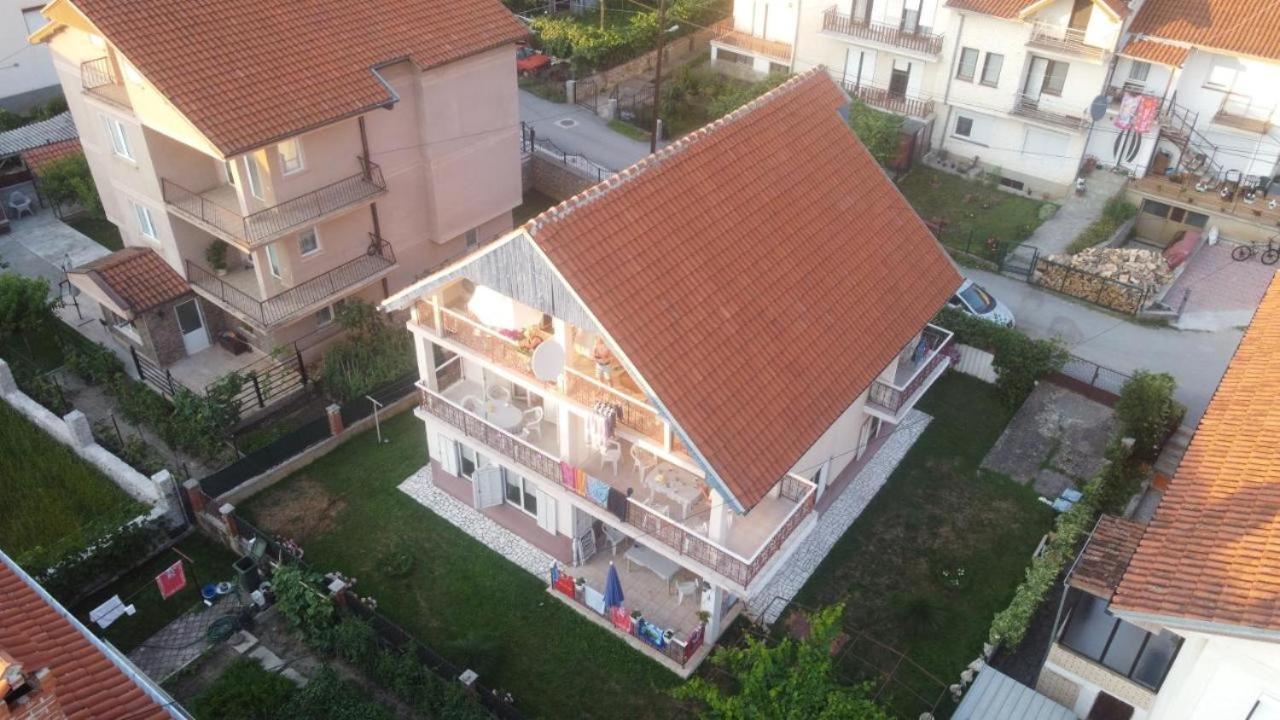 Villa Lakeview Paradise Peštani Exterior foto
