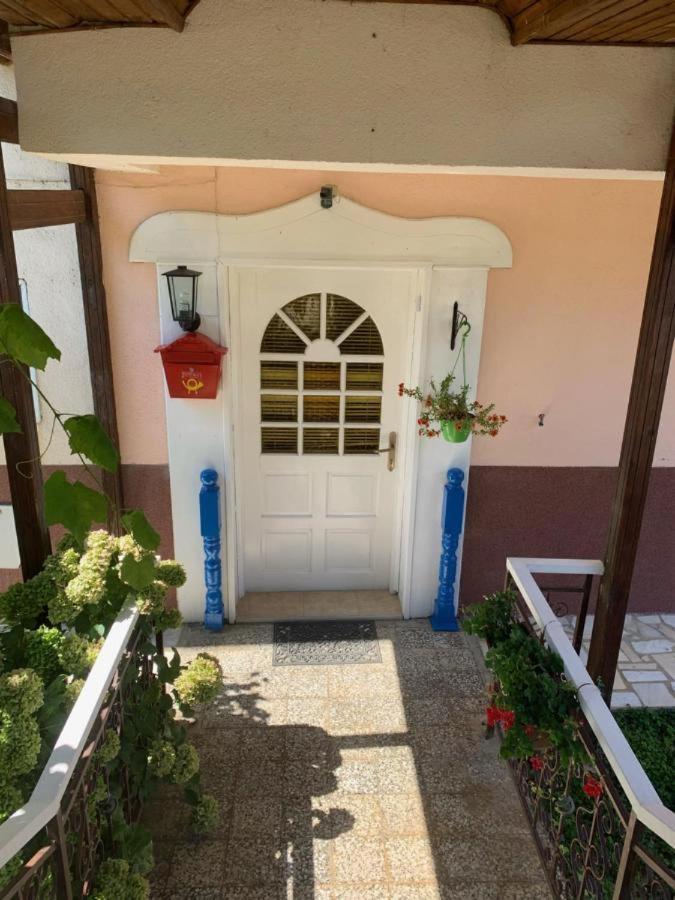 Villa Lakeview Paradise Peštani Exterior foto