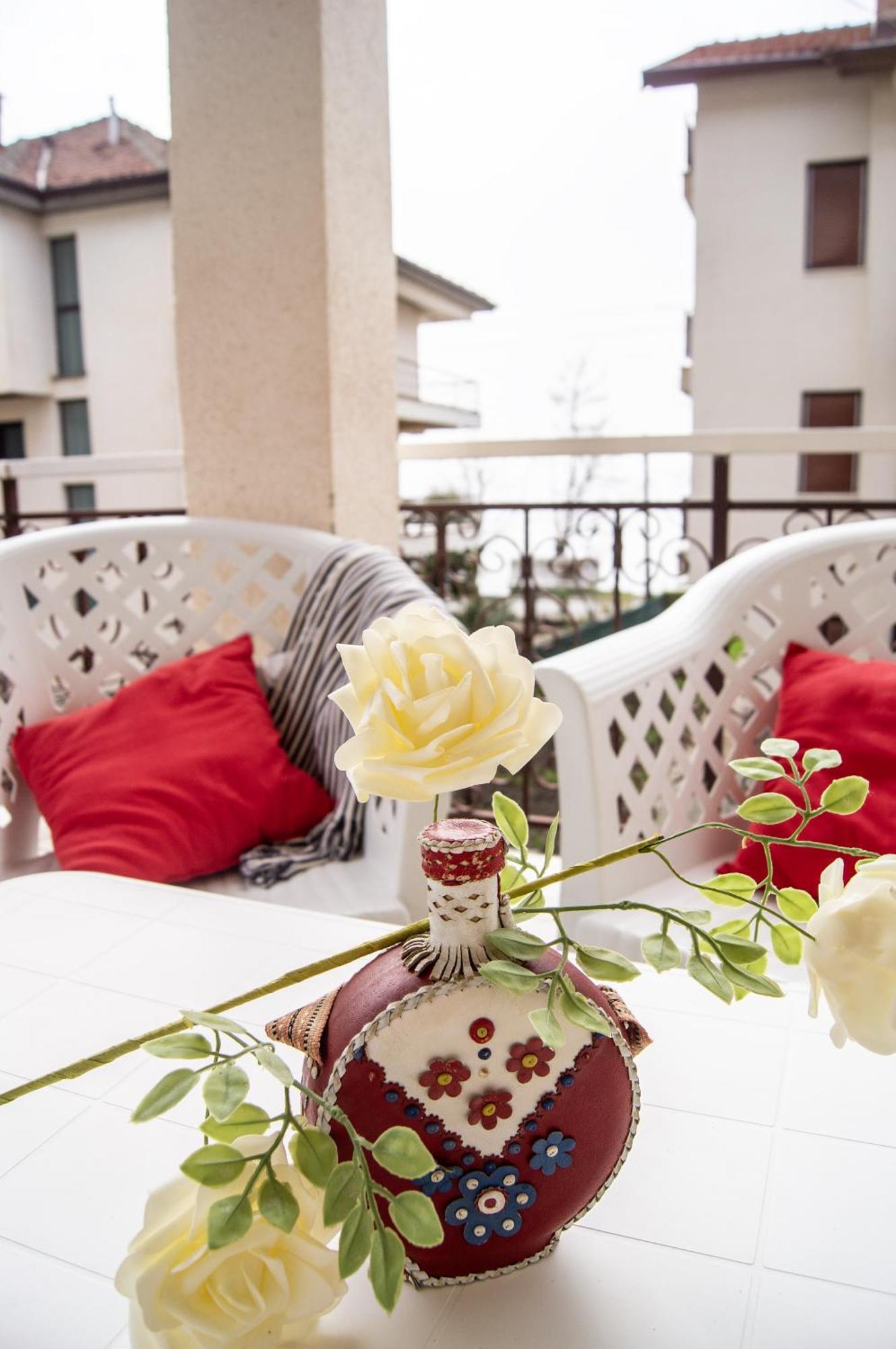 Villa Lakeview Paradise Peštani Exterior foto